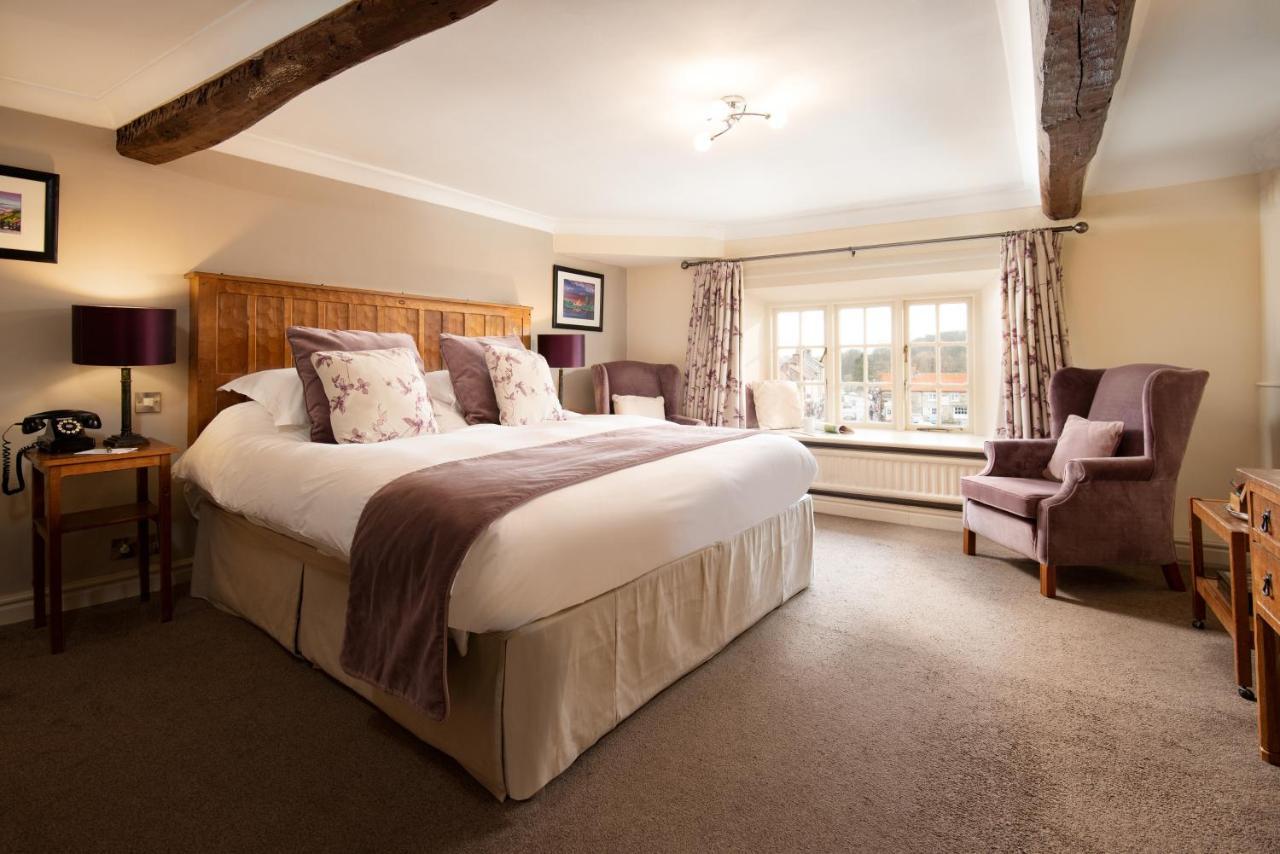 The Black Swan - The Collection Group Inn
